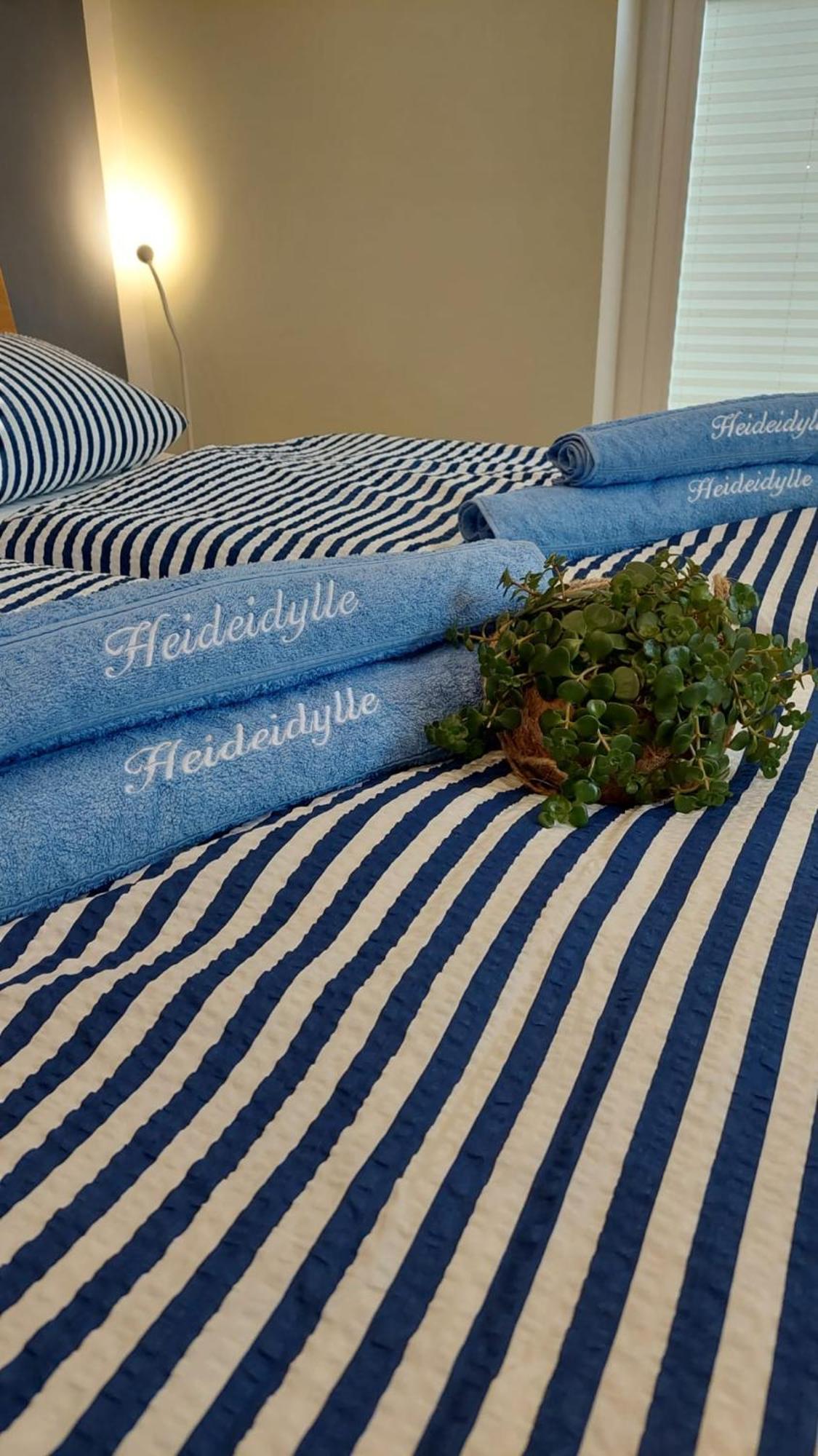 אמליינגהאוזן Ferienwohnungen Heideidylle מראה חיצוני תמונה